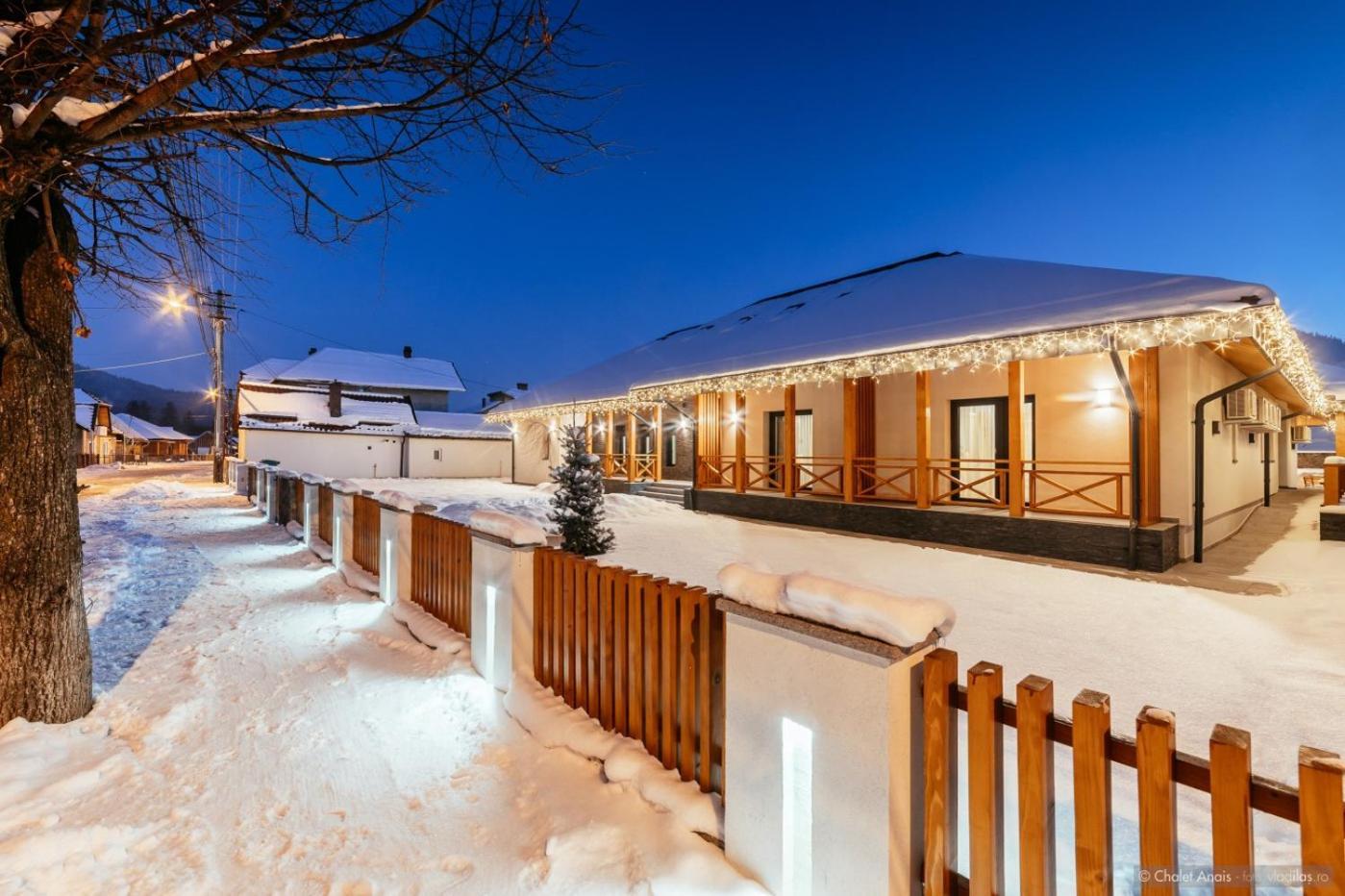 Anais Chalet Кымпулунг-Молдовенеск Экстерьер фото